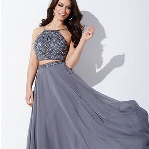 PROM AND SWEET 16 DRESS